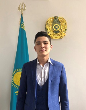 Парламент_Амирбеков Улан