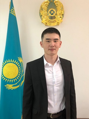 Парламент_Бейбит Абылайхан